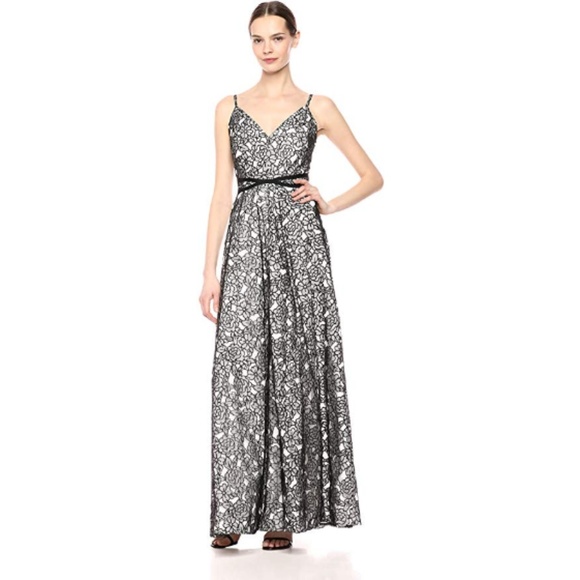 Calvin Klein Floral Lace Spaghetti Strap V Neck Gown - Picture 1 of 5
